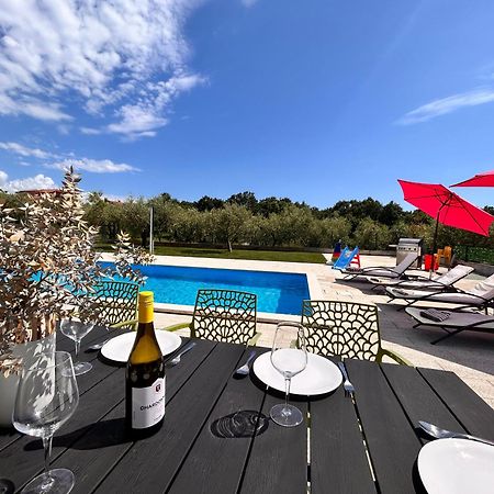 Villa Casa Storija Novigrad  ภายนอก รูปภาพ