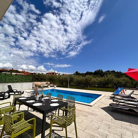 Villa Casa Storija Novigrad  ภายนอก รูปภาพ